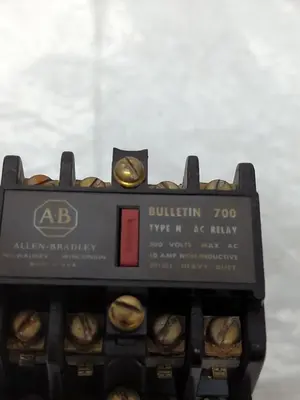 Used ALLEN-BRADLEY 700-N800A1 Miscellaneous Equipment (Electrical & Power) | Surplus Asset Holdings #1199012
