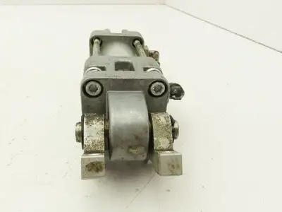 Used MECMAN _UNKNOWN_ Pneumatic Cylinders | Arrow Industrial #633576