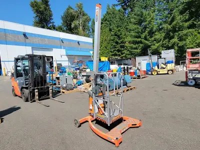 USED 2012 JLG FS80