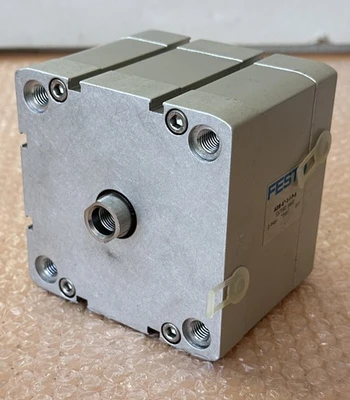 NEW Festo 557182