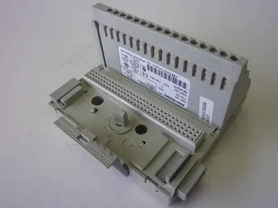 USED ALLEN BRADLEY 1794-IB16 SER A
