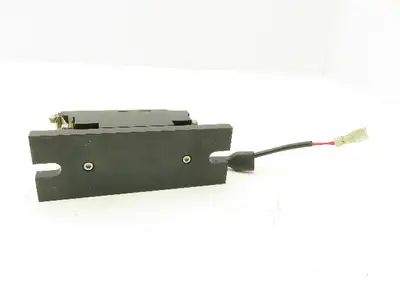 Osaka Seiko Small Parts Feeder Linear Conveyor Vibration Magnetic Motor 200V