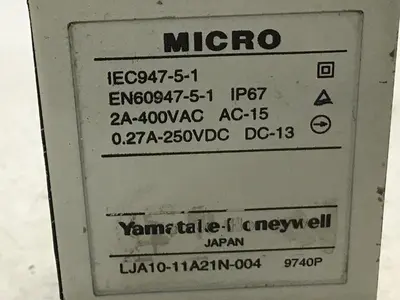 USED YAMATAKE LJA10-11A21N-004