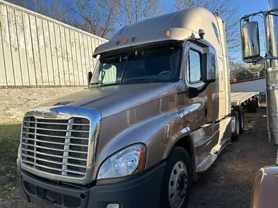 Used 2014 FREIGHTLINER CASCADIA 125 Conventional trucks Texas US | MCO Truck & Equipment #1513819