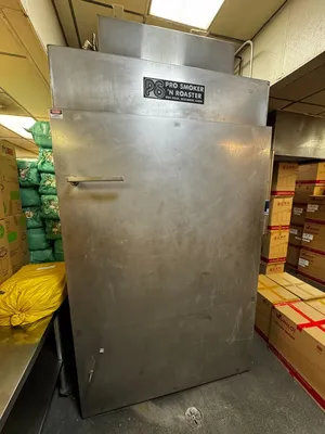 USED Pro Smoker 700T