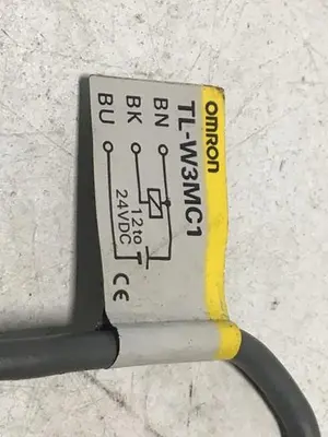 USED OMRON TL-W3MC1