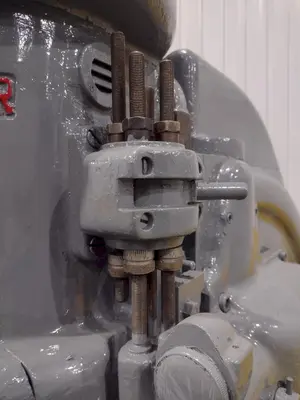 #3 KEARNEY & TRECKER MILWAUKEE MODEL #3 VERTICAL MILLING MACHINE 64" x 13" x 10 HP: YOBRO #24458