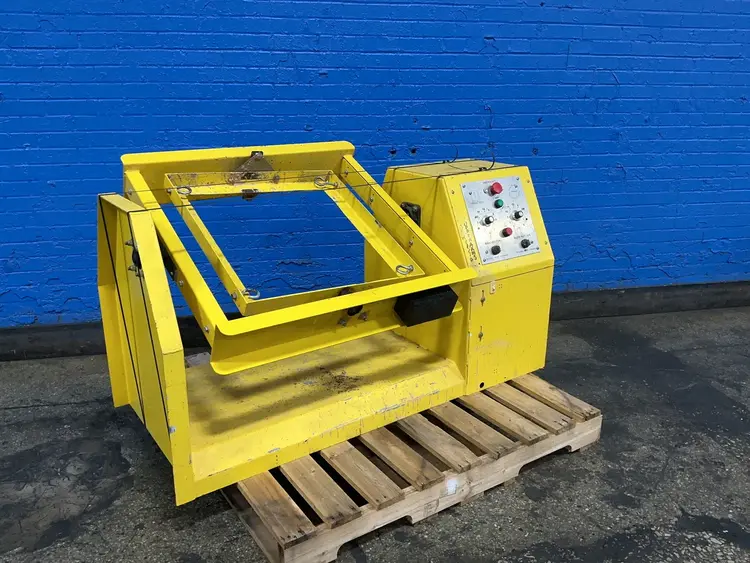 Used MANNETRON _UNKNOWN_ Rotational Molding Machines Ohio US | HGR 24 #1443183