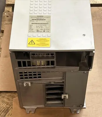 Used SIEMENS 6SE7024-7ED61-Z Servo Drives Ohio US | Surplus Asset Holdings #1207042
