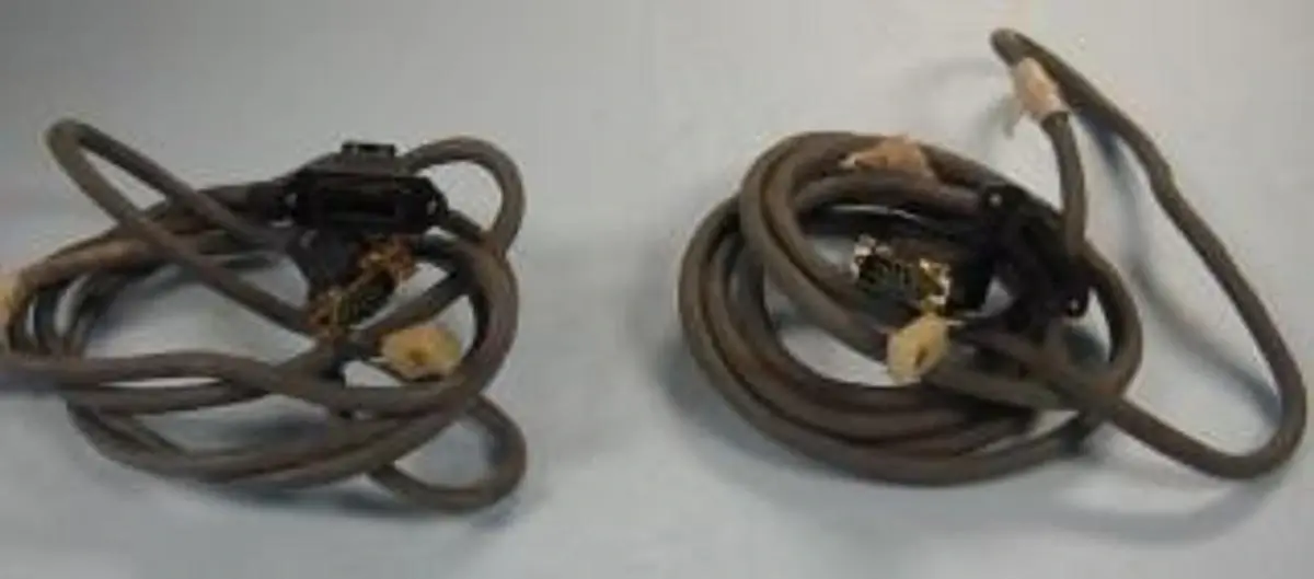 QTY. 2. ITT CANNON EQUIPMENT CABLE AMP HM TRW8537 ...
