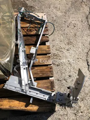 Used _UNKNOWN_ _UNKNOWN_ Cap Sorter Feeder Tennessee US | Zwirner Equipment #1173431