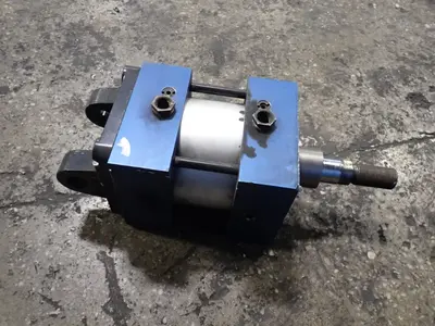 USED MILLER IPA84B2B01.2525.0000032N11N