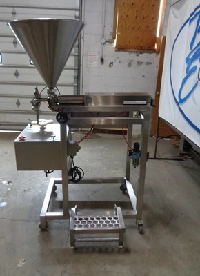Used UNIFILLER TSI-4I8 Depositors California US | BakeryEquipment.com #1554392
