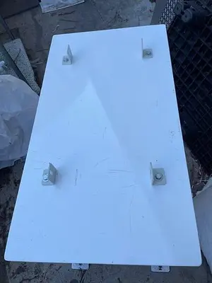 BOC EDWARDS CLEANROOM PUMP STAND WITH EARTHQUAKE BRACKETS