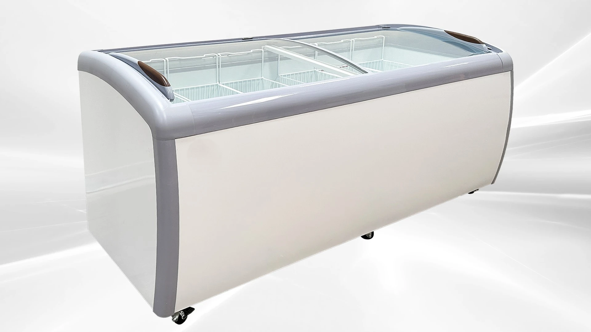 171-0402 71" Curved Lid Self Contained Chest Freezer