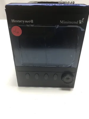Honeywell TVMI-6F-80-GM0-E20-010-0U0000-03 Universal Digital Controller
