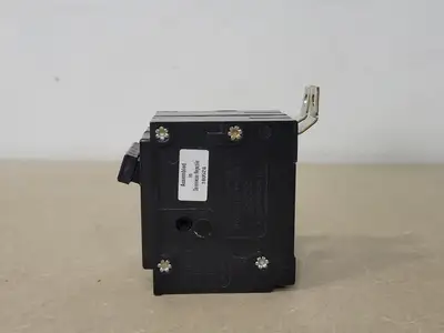 Used CUTLER-HAMMER BA215 Switchgears British Columbia CA | Lenmark #239410