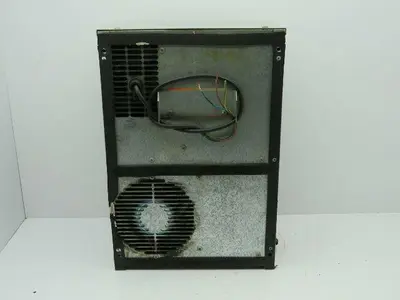 APW McLean M17-0216-G009 Electric Enclosure Air Conditioner BTU 440/527W 1PH