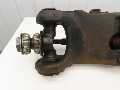 Yale Forklift Dual-Wheel Rear Axle Assembly Off ERC060GHN36TE084