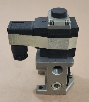 NEW SMC VEF2131-1-03