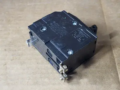15 Amp, 2 Pole, 120/240 Volt Circuit Breaker