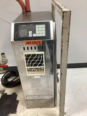 USED CINCINNATI MILACRON DD-60