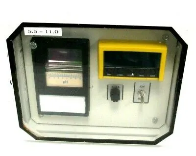 USED OMEGA PHCN-370-PH METER PHCN370PH