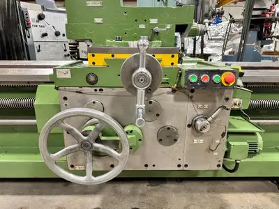 Stanko 1N65 Manual Lathe