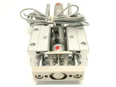 MGCMB20-125-H7CLS | SMC  Compact External Guided Cylinder 20mm Bore 125mm Stroke - New Other