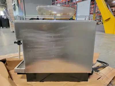 USED 2012 MASTRENA CS2