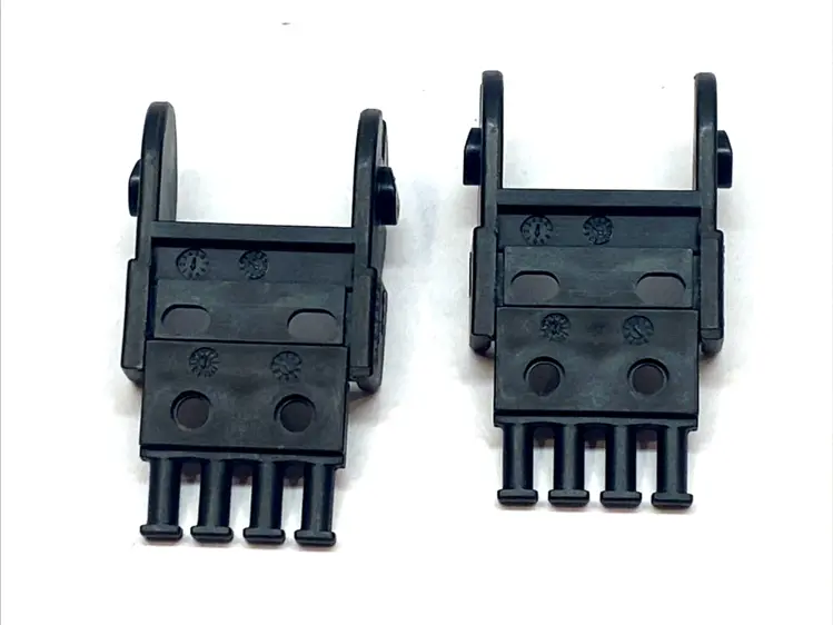 Used IGUS LOCKING MALE BRACKET Miscellaneous MRO | Maverick Industrial Sales #1122138