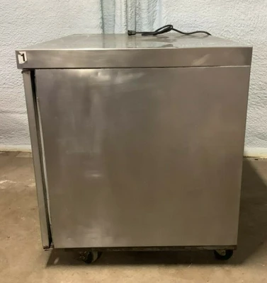 152-0071 Randell 9301AM Undercounter Glass Cooler