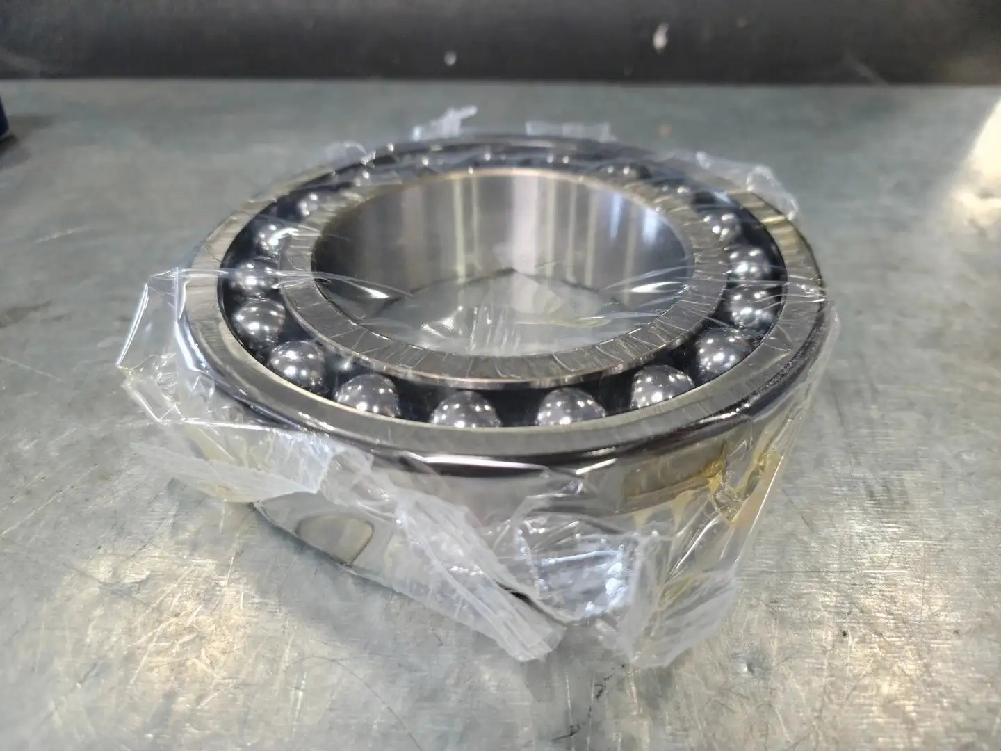 NEW SKF 2217KC3
