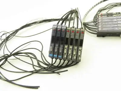 Keyence FS-V12 Photoelectric Sensor Mixed Lot of 21