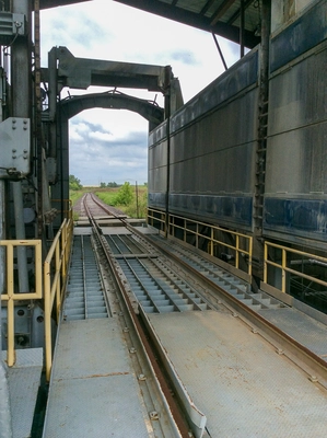 Railcar Dumper System