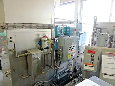 USED 2004 ULTRA-KOOL 10-15-ELE