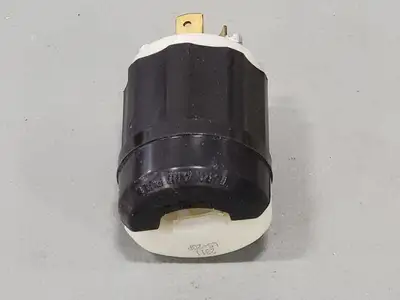 NEW LEVITON 2311