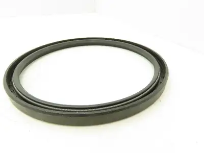 CR Industries 64500 Radial Oil Seal Lot of 2