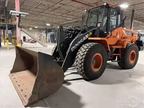 Used DOOSAN DL220-5 Wheel Loaders Illinois US | Perfection Global, LLC. #755796