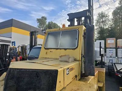 USED CATERPILLAR V200B STR