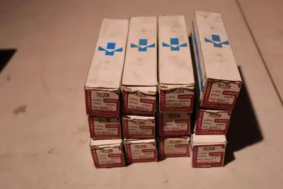 NEW GOULD SHAWMUT TR125R AMP 600V RK5 TIME DELAY FUSE STOCK 5801