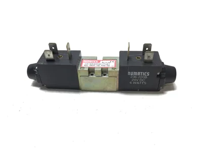 Numatics 031SS4004017N61 Solenoid Valve Max Pressure 150PSIG Air 24VDC 6Watts