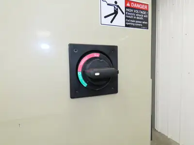 Freestanding Electrical Enclosure 1400x900x400mm 50A Disconnect 55x35x16"