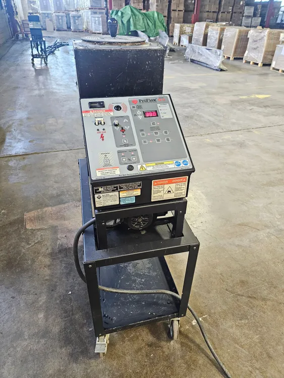 Used HOT MELT TECHNOLOGIES PROFLEX G5 Glue Machines Ontario CA | CNCsurplus #448236
