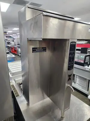 Used Fetco Used FETCO CBS-2042E Extractor Commercial Coffee Brewer Machine 120/208-240V Coffee Equipment Illinois US | Falcon Restaurant Supply #1376608