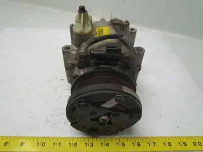 Ford X54H-19D629-AD RFX54H-190647-AB A/C compressor w/cluch