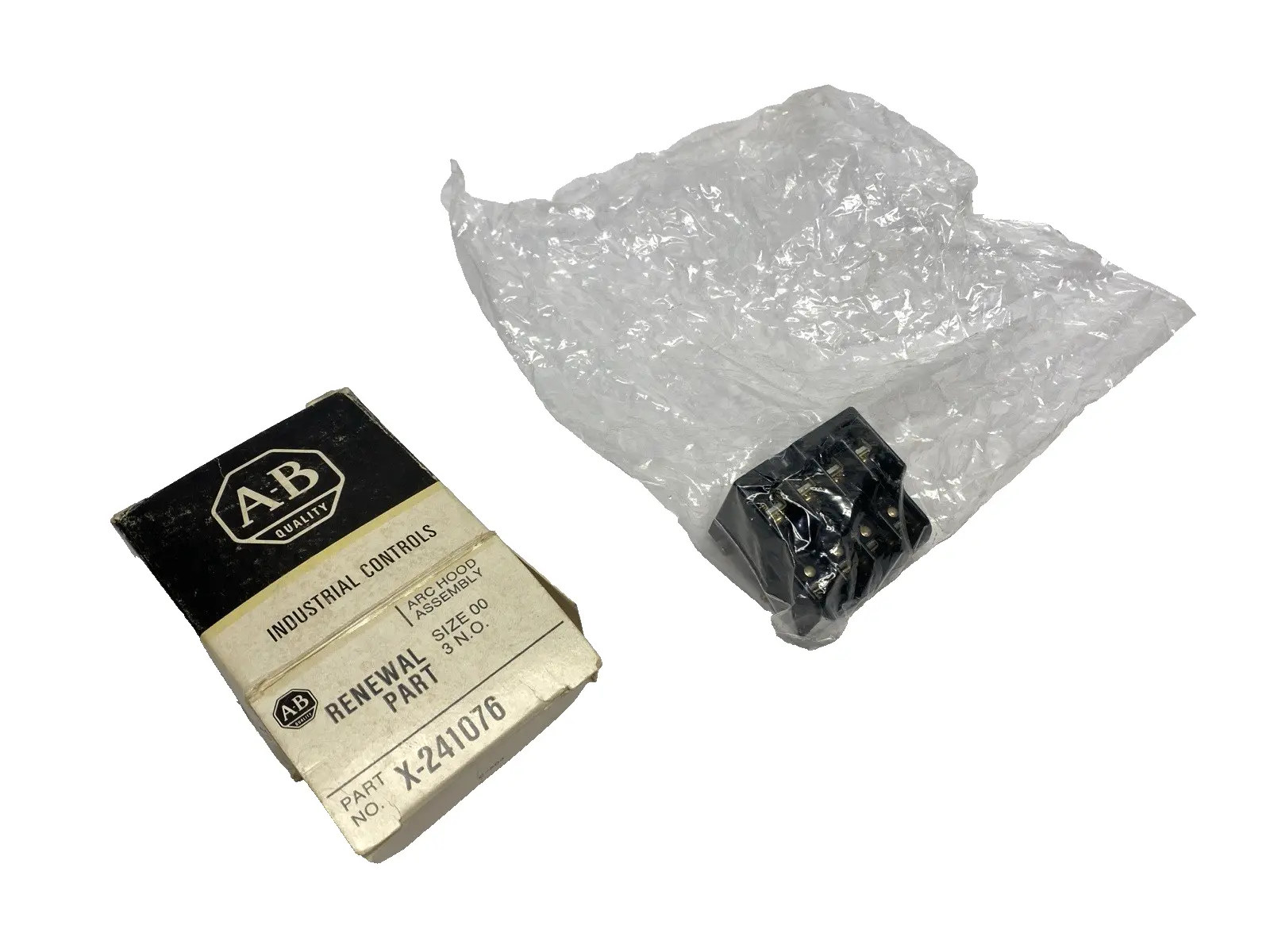 USED ALLEN-BRADLEY CONTACT BLOCK