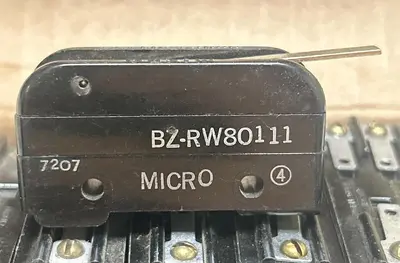 Used MICRO SWITCH BZ-RW80111 Miscellaneous Equipment (Electrical & Power) | Surplus Asset Holdings #1202409
