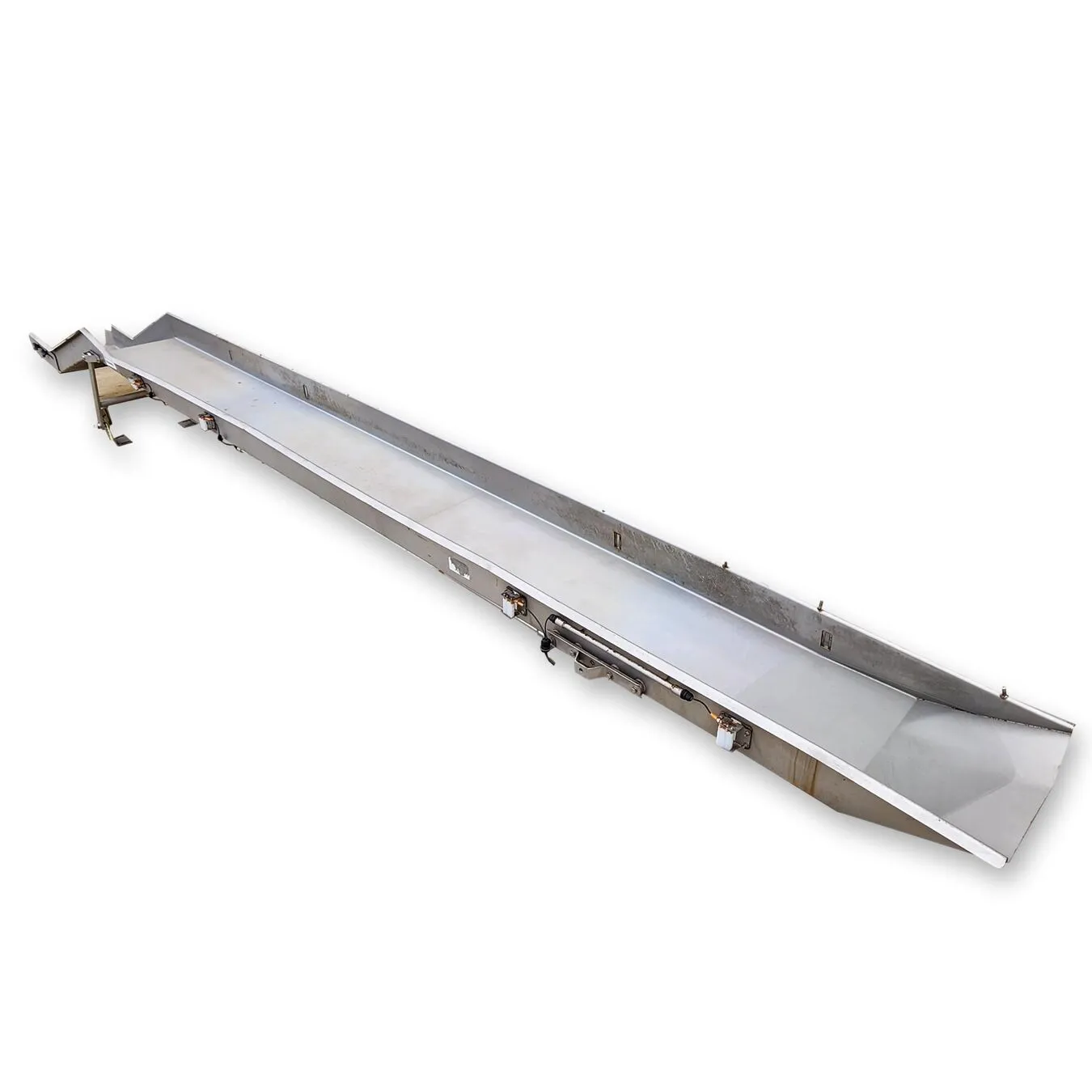 Used 21'-8" L x 18" W x Stainless Steel Accumulating Slide Chute