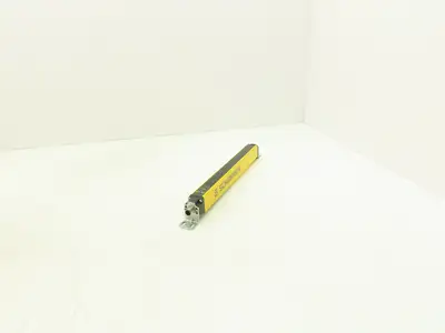 Schmersal SLC440-E-0250-14 250mm Light Curtain Transmitter Only